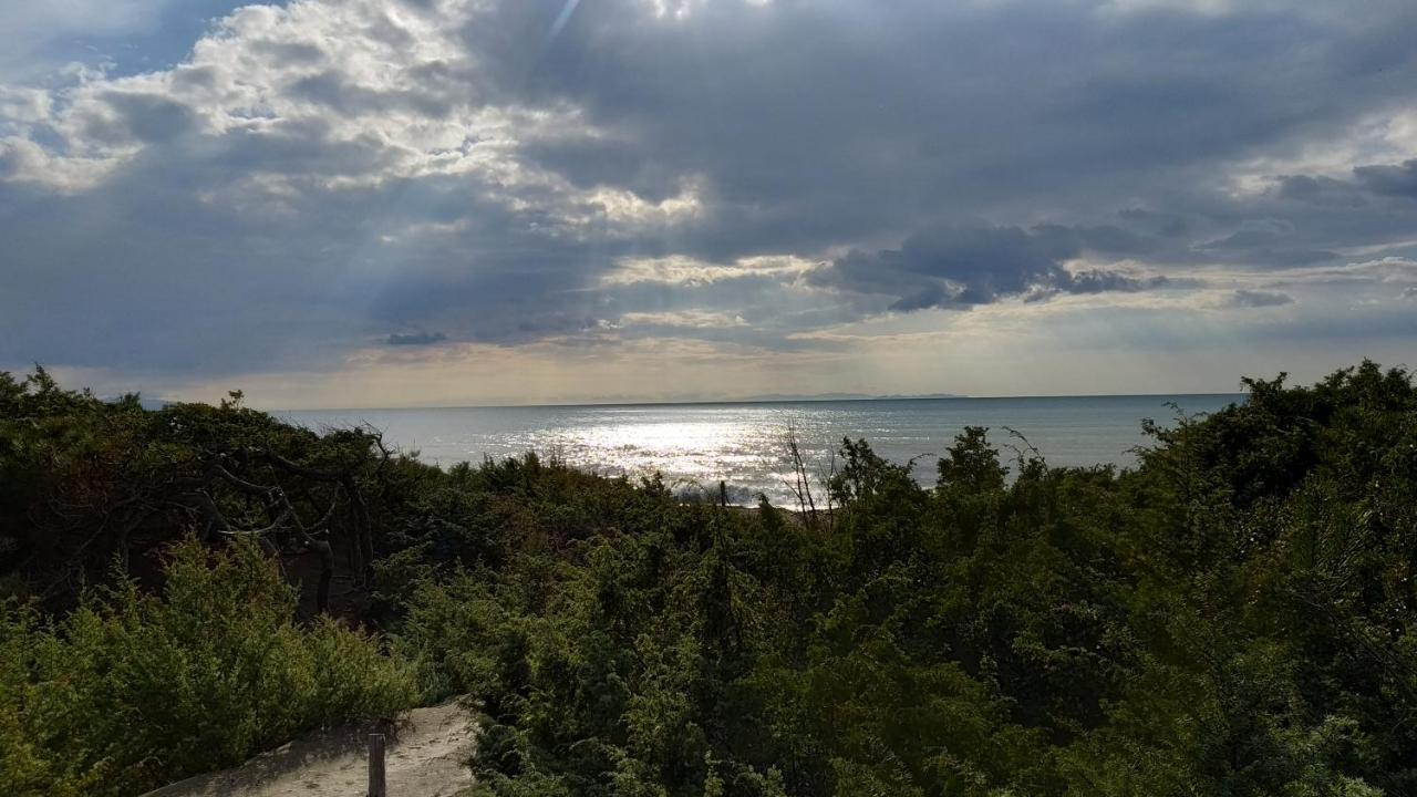 Dimora Beach Cecina  Exterior photo